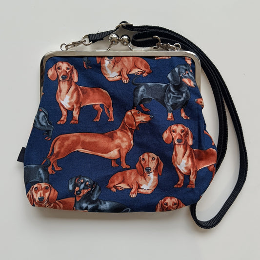 Mäyräkoira L-Olkalaukku