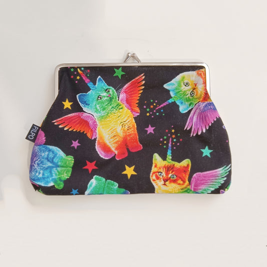 Penaali Sateenkaari-kisut